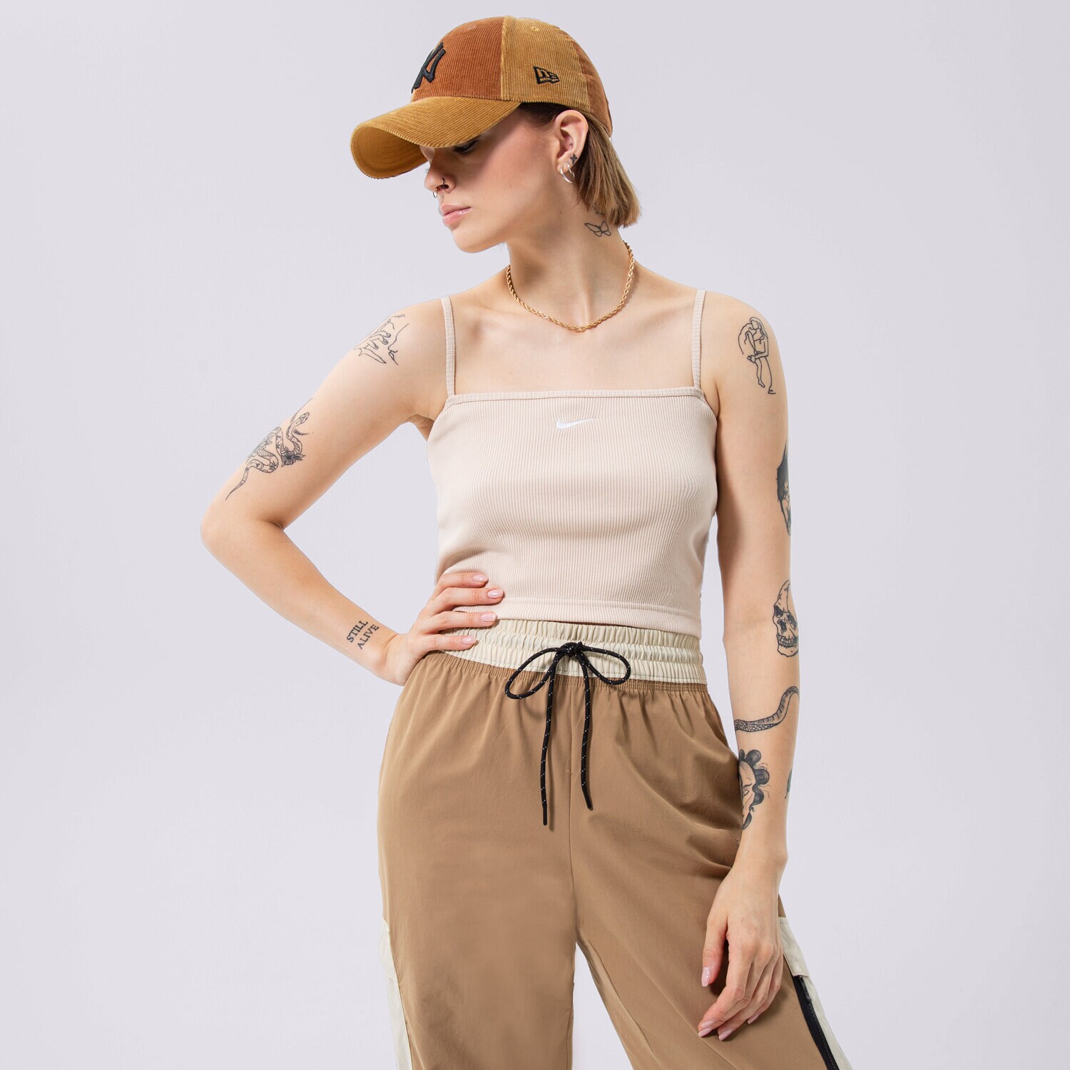 Damen T-Shirt NIKE TOP DM6737-126 Beige