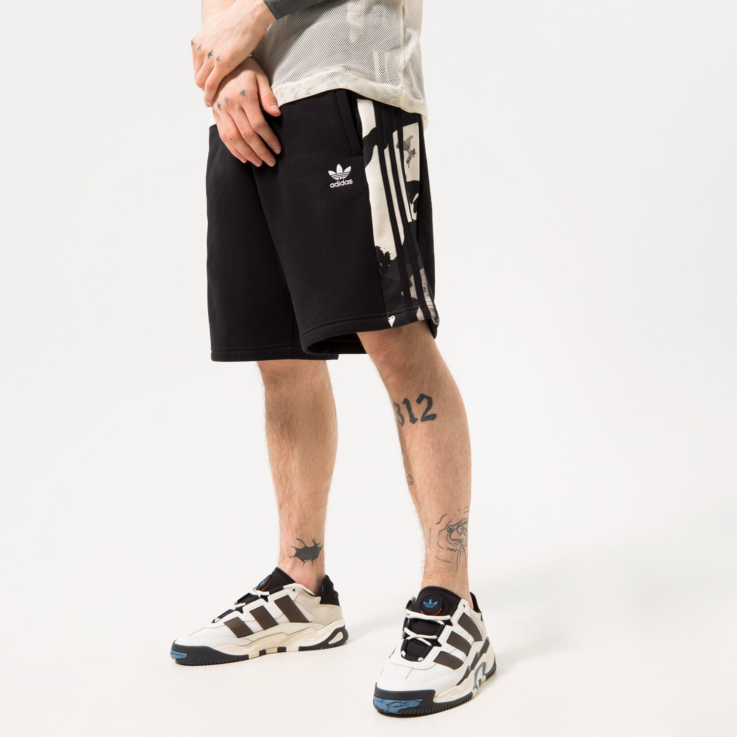 Herren Shorts ADIDAS SHORTS CAMO HK2812 Schwarz