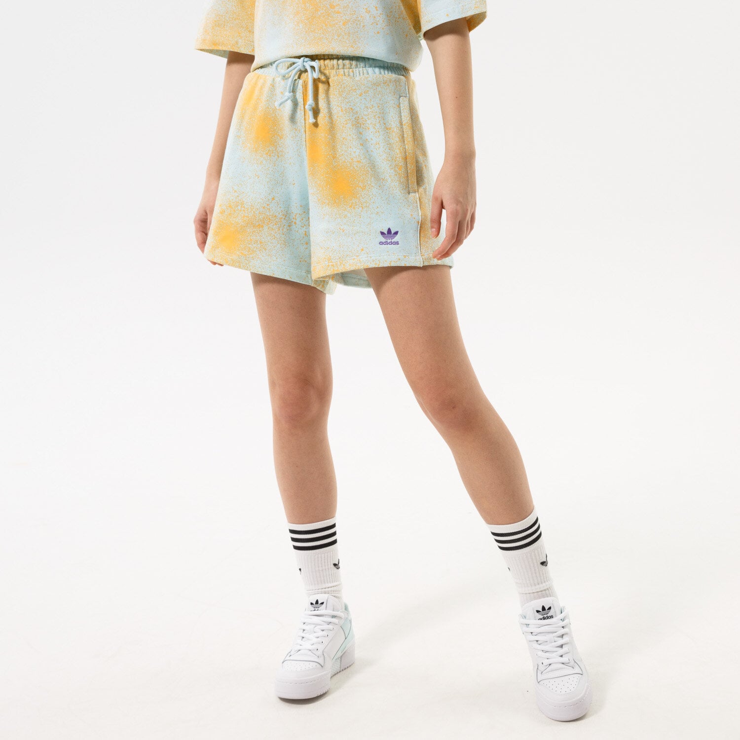 Damen Shorts ADIDAS SHORTS BF AOP HL6610 Multicolor