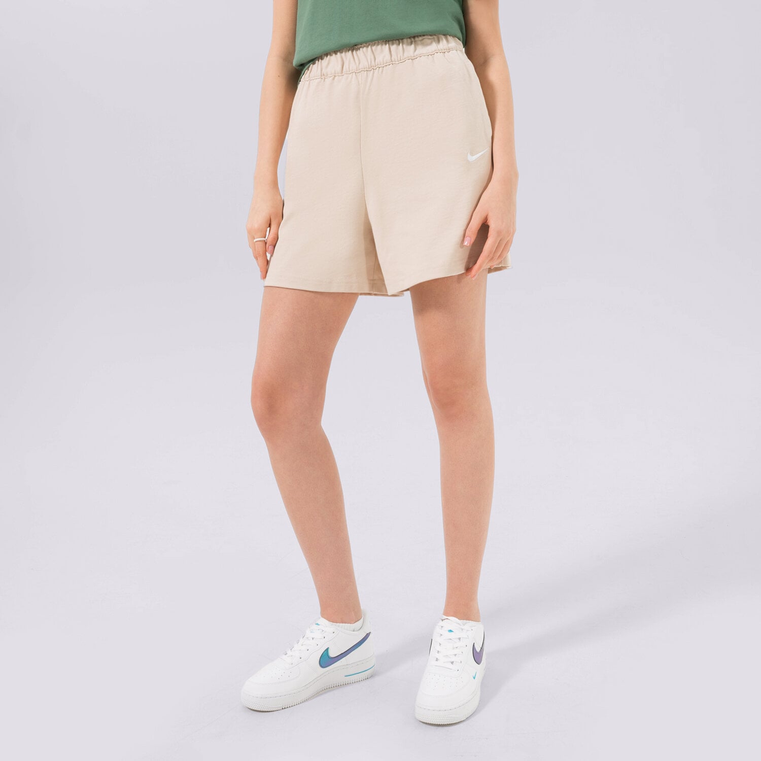 Damen Shorts NIKE SHORTS DM6728-126 Beige