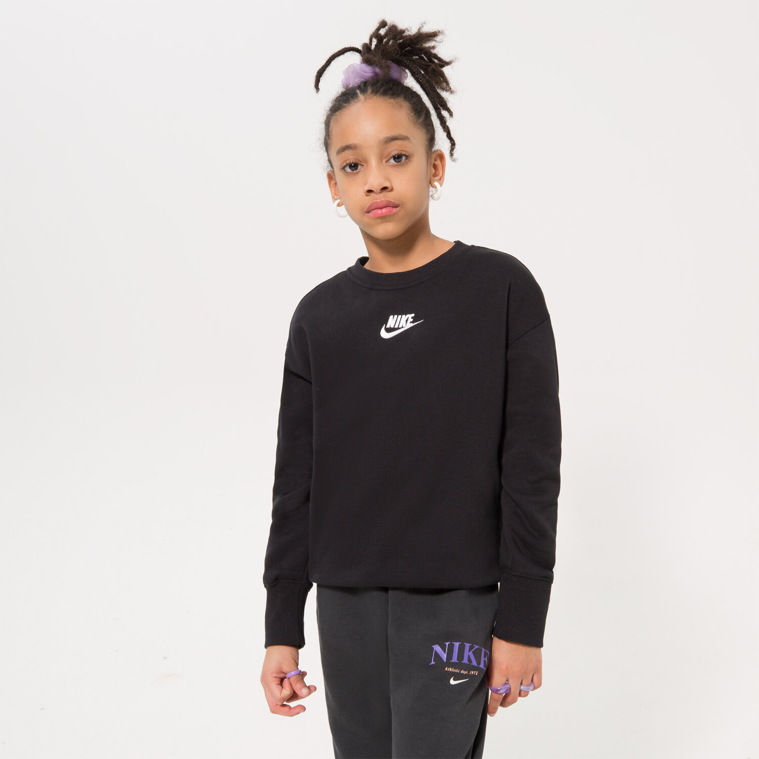 Kinder NIKE SWEATSHIRT G NSW CLUB FLC BF CREW LBR GIRL DD7473-010 Schwarz