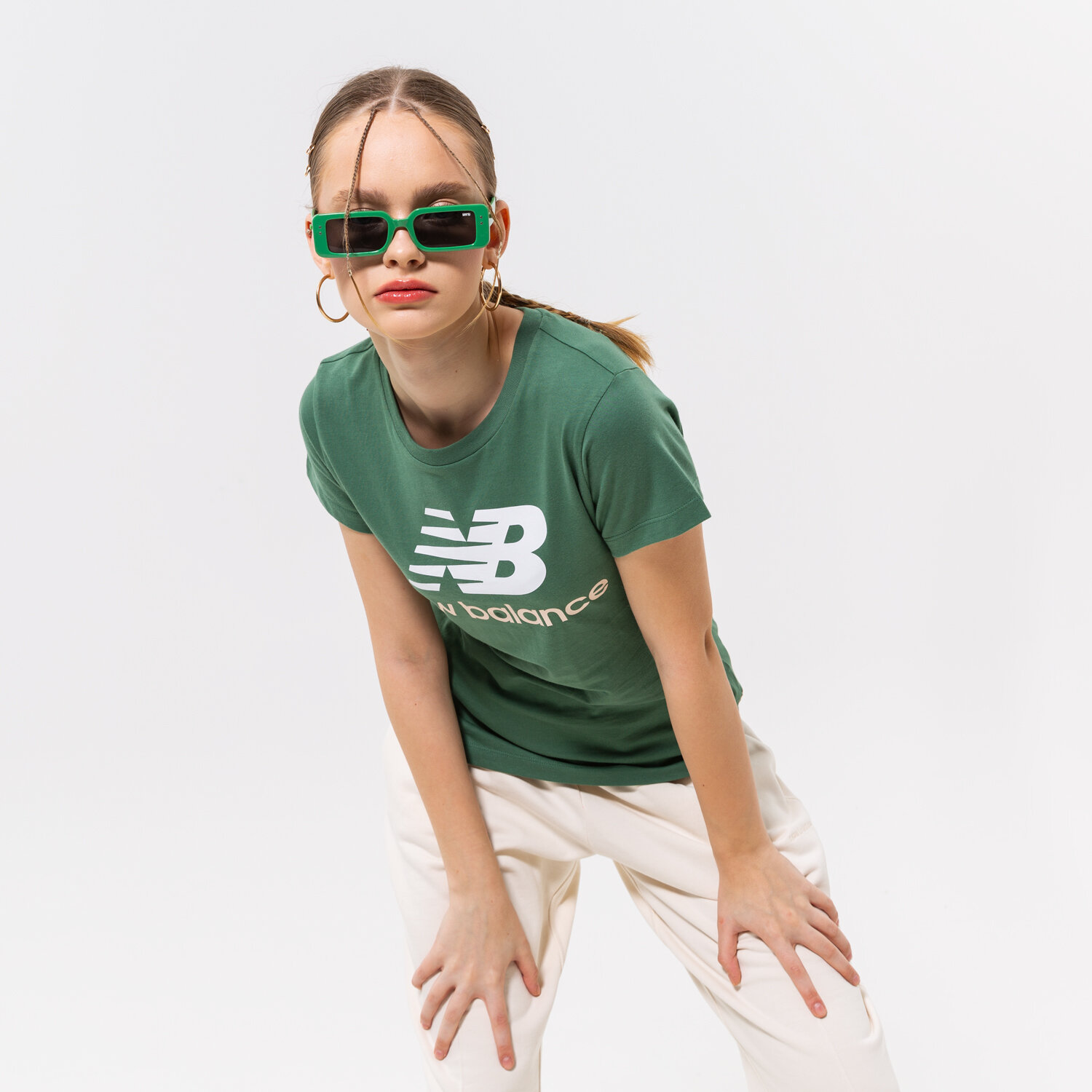Damen T-Shirt NEW BALANCE T-SHIRT NB ESSENTIALS STACKED LOGO TEE WT91546JD Grün