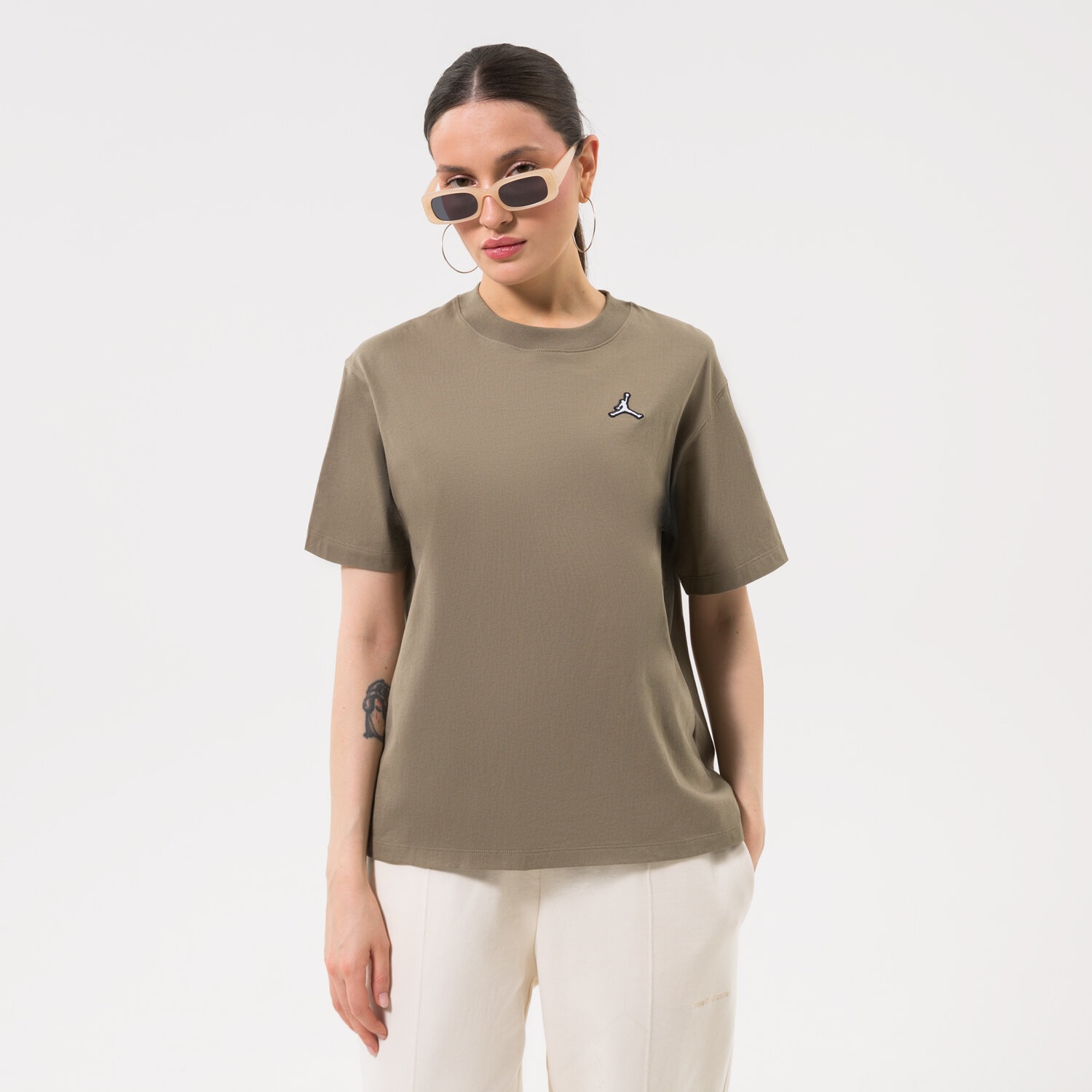 Damen T-Shirt JORDAN T-SHIRT W J ESSEN TEE CORE 22 DM5029-351 Grün