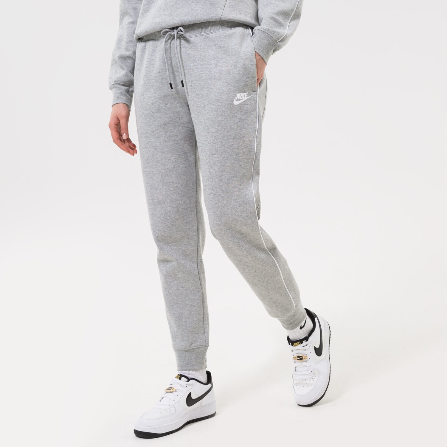 Damen Hosen NIKE HOSE W NSW MLNM ESSNTL FLC MR CZ8340-063 Grau