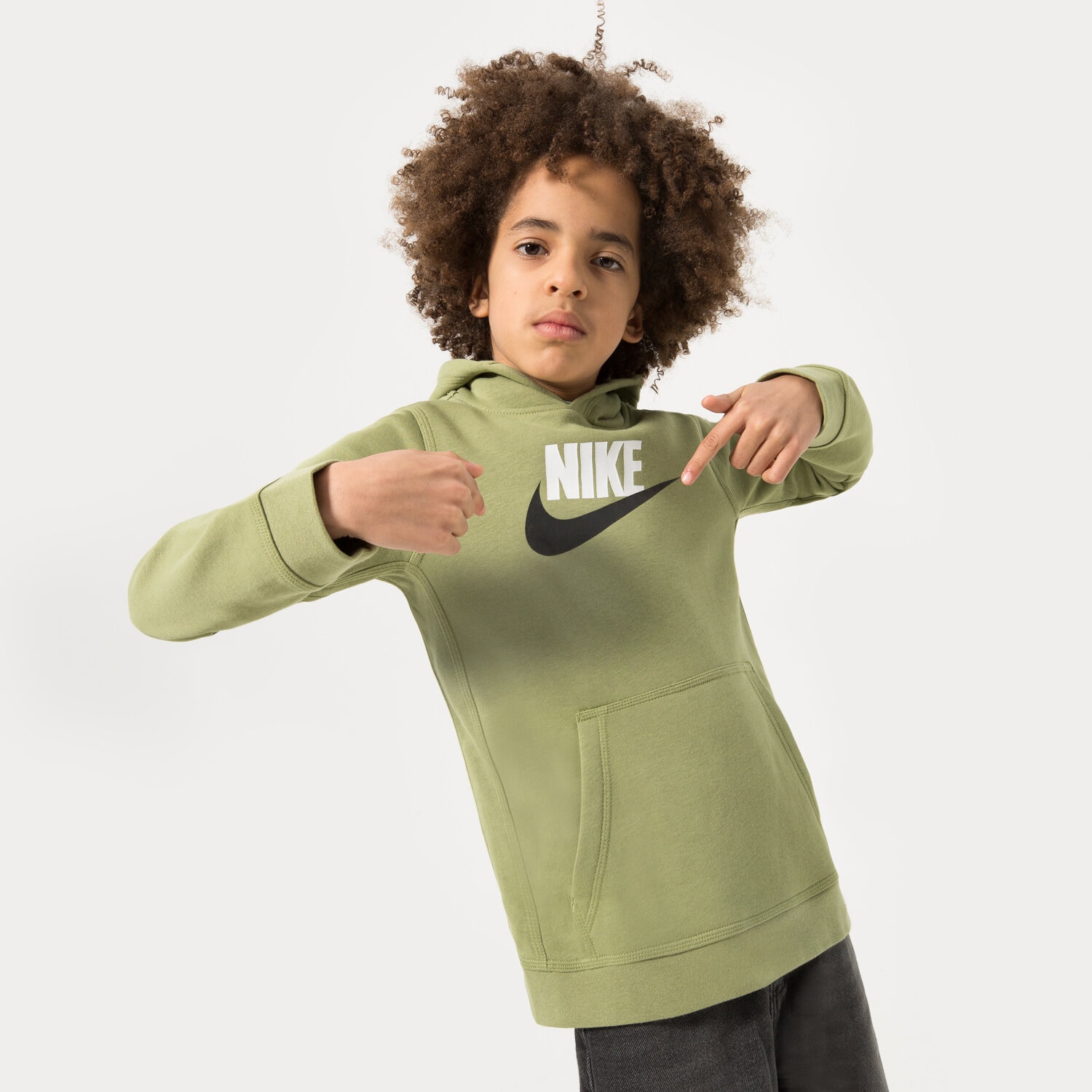 Kinder NIKE HOODIE SPORTSWEAR CLUB FLEECE BOY CJ7861-334 Grün