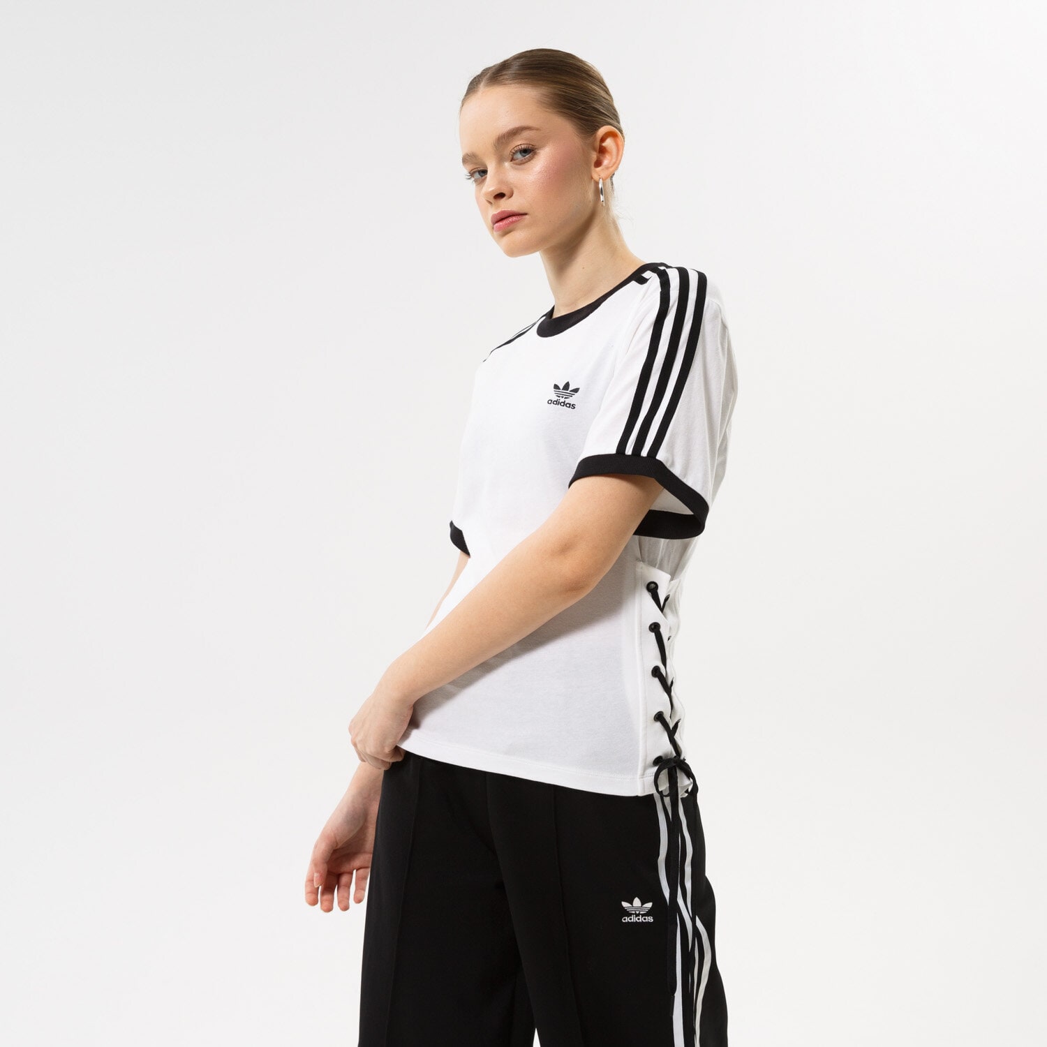 Damen T-Shirt ADIDAS T-SHIRT LACED TEE HK5062 Weiß