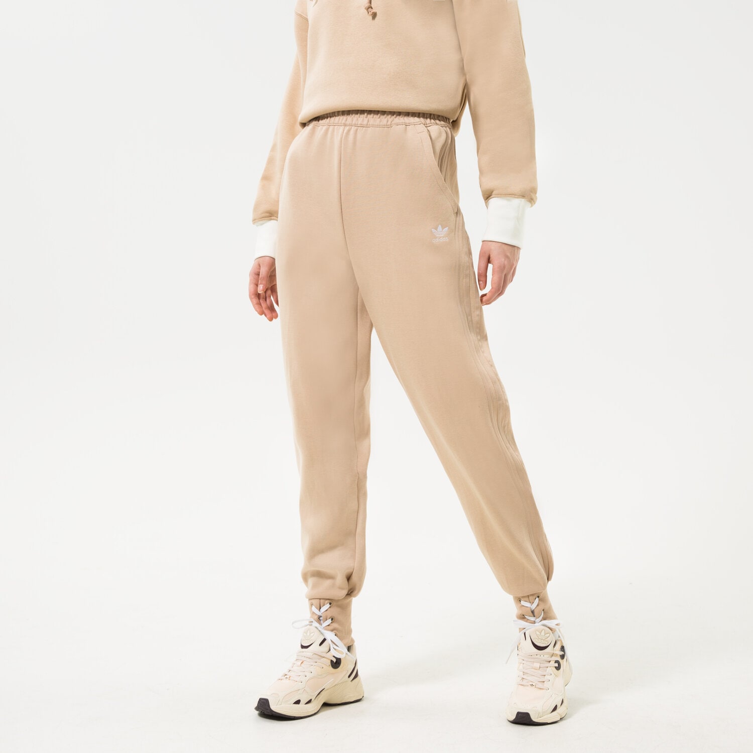 ADIDAS HOSE CUFFED PANT Beige HK5065 Sizeer
