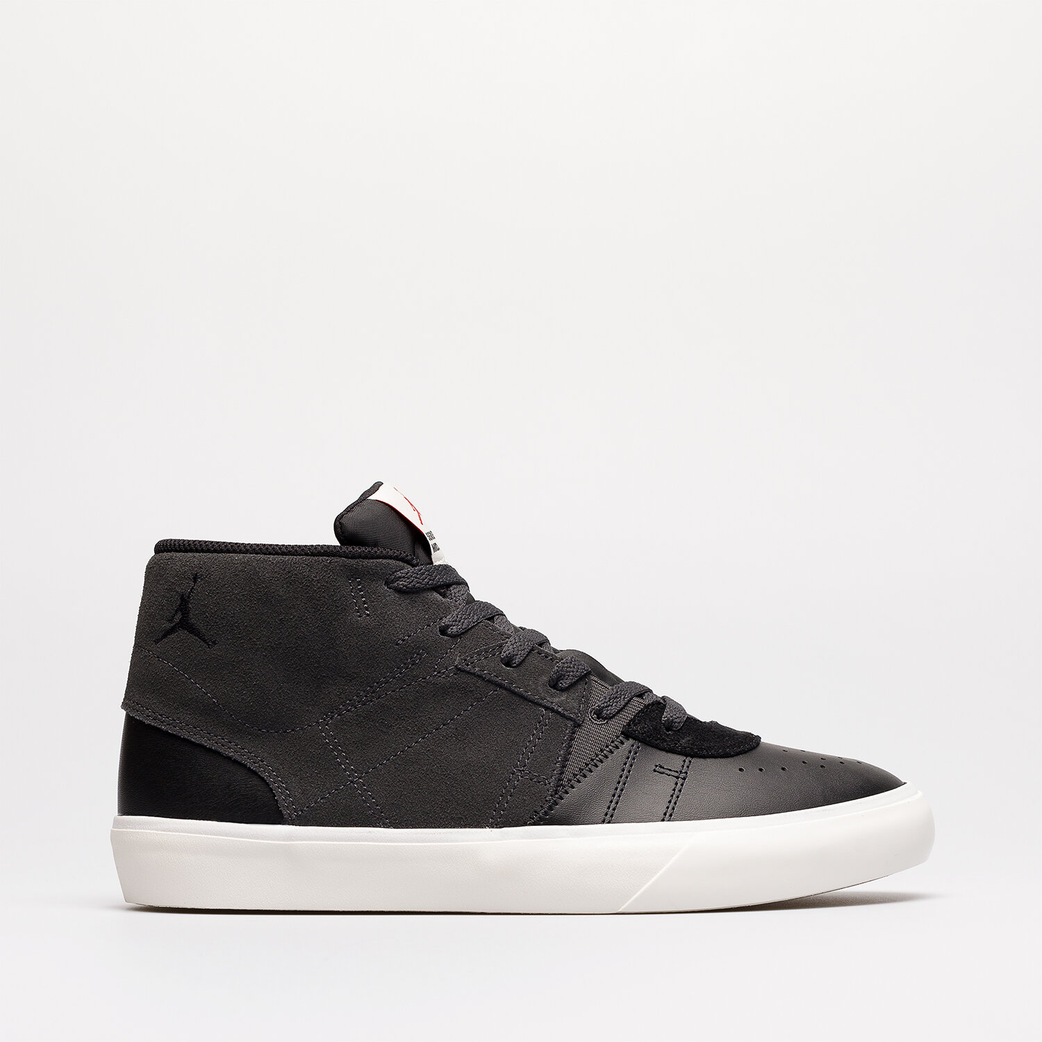 Herren Sneaker JORDAN SERIES MID  DA8026-004 Schwarz