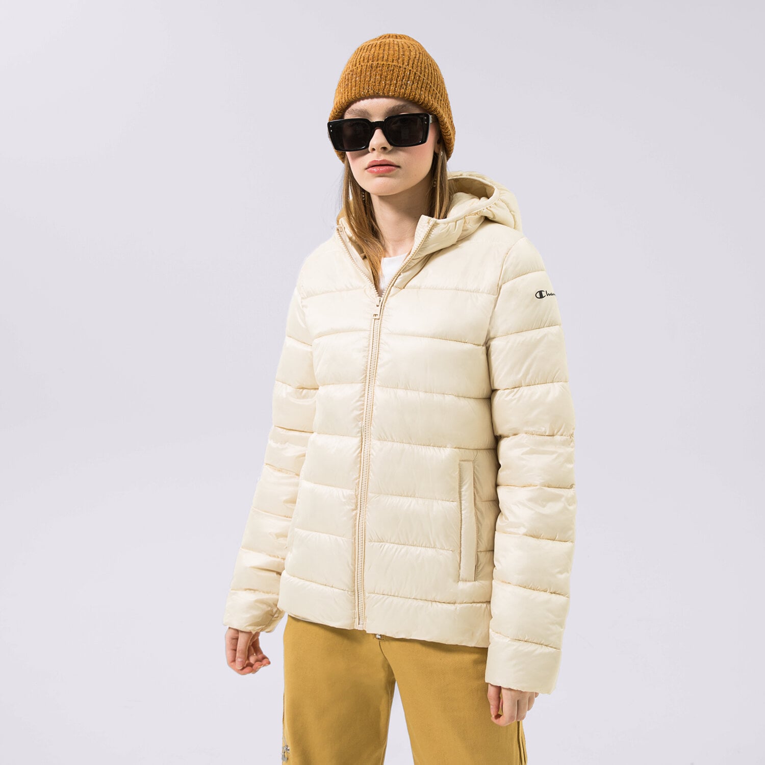 Damen Winterjacke CHAMPION JACKE WINTER HOODED POLYFILLED JACKET 115750YS014 Beige