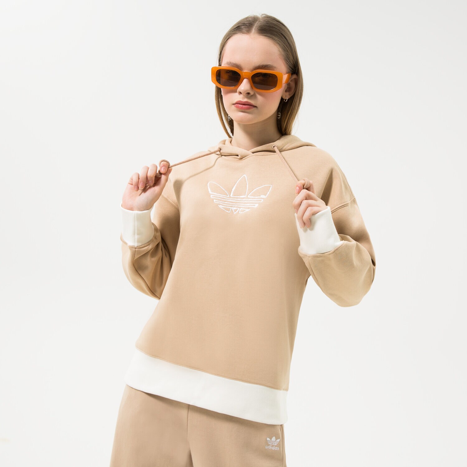 Damen ADIDAS HOODIE GRAPHIC HOODIE HM1637 Beige