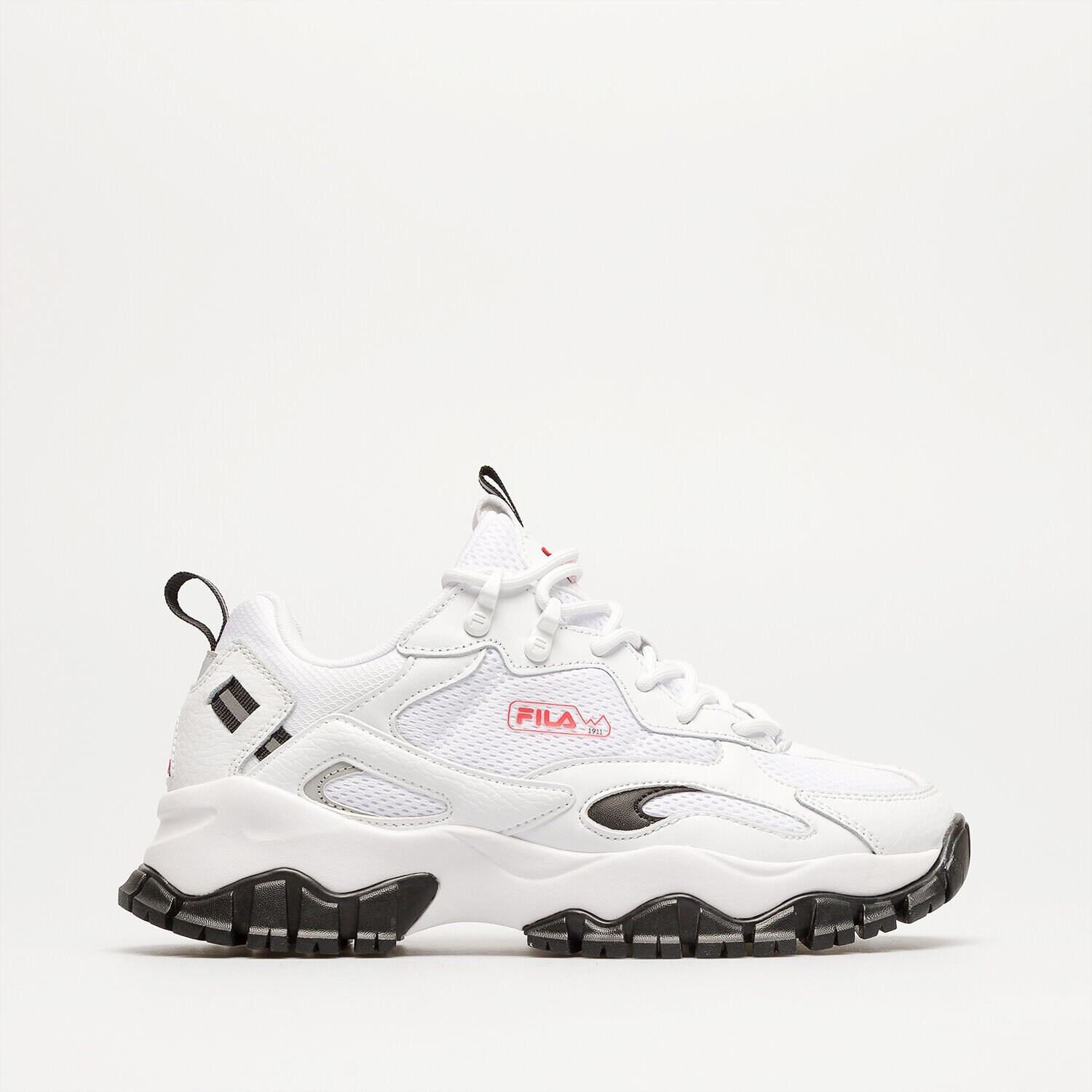 White fila ray tracer discount
