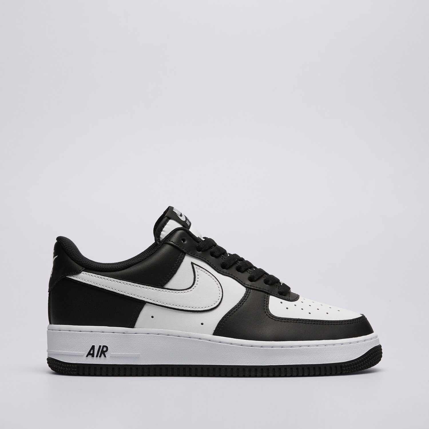 Herren Sneaker NIKE AIR FORCE 1 '07  DV0788-001 Schwarz