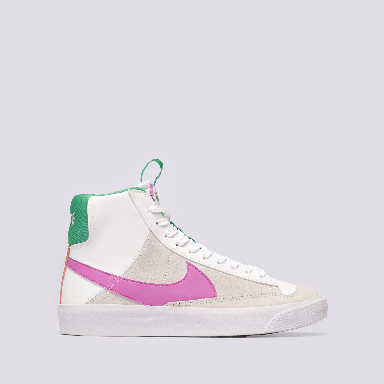 Kinder Sneaker NIKE BLAZER MID '77 SE D DQ6084-101 Weiß