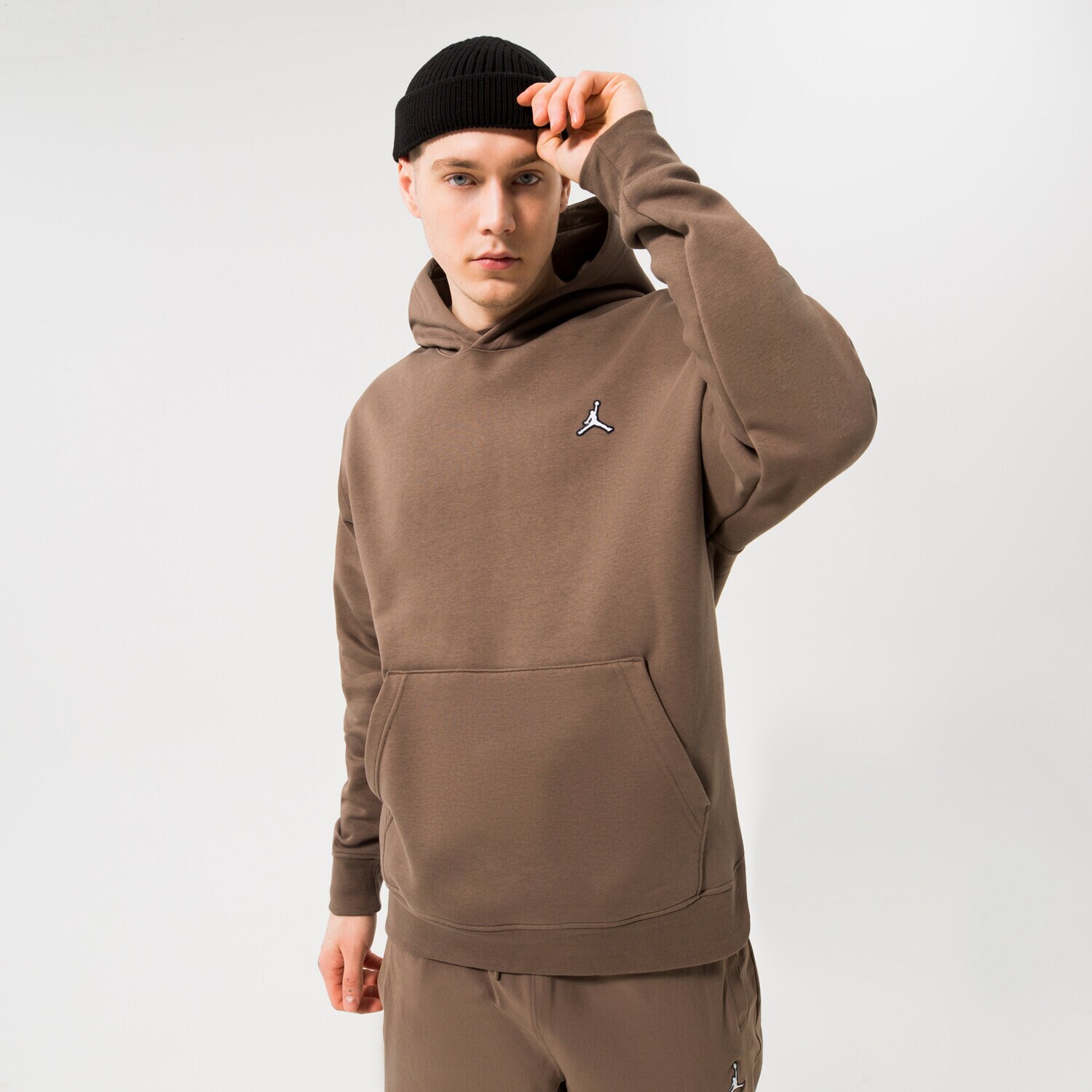 Herren JORDAN SWEATSHIRT M J ESS FLC PO DQ7466-274 Braun