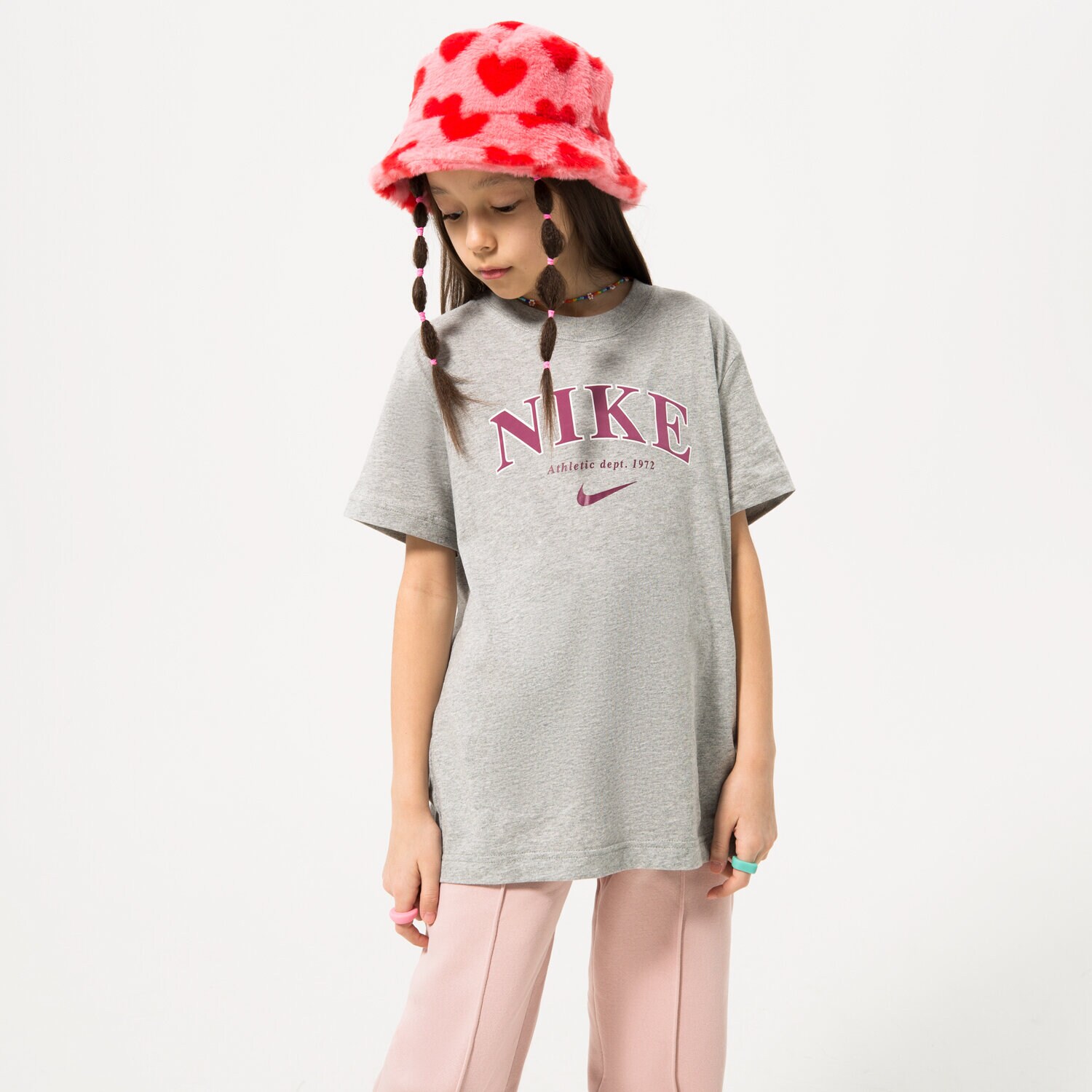 Kinder T-Shirt NIKE T-SHIRT G NSW TREND BF TEE PRNT FD0888-063 Grau