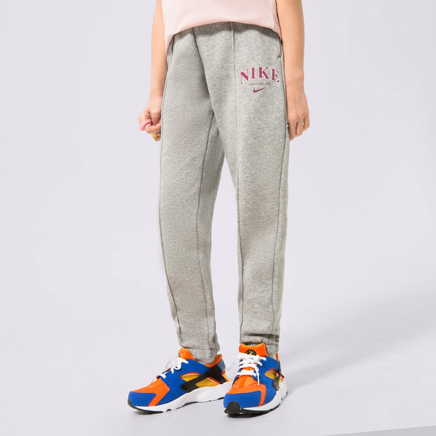 Kinder Hosen NIKE HOSE G NSW TREND FLC CF PANT PRNT FD0886-063 Grau