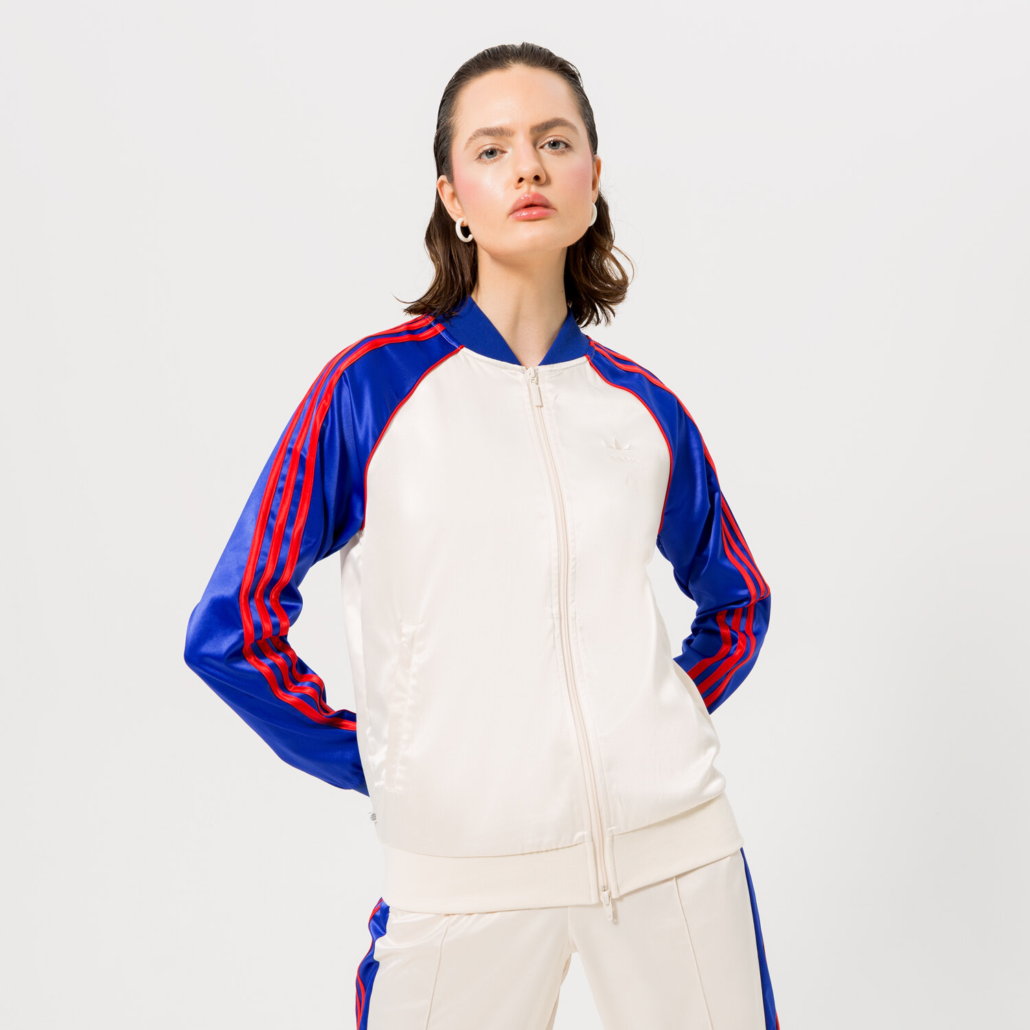 Damen ADIDAS SWEATSHIRT MIT REIßVERSCHLUSS   SST TRACK JACKET IC5226 Weiß