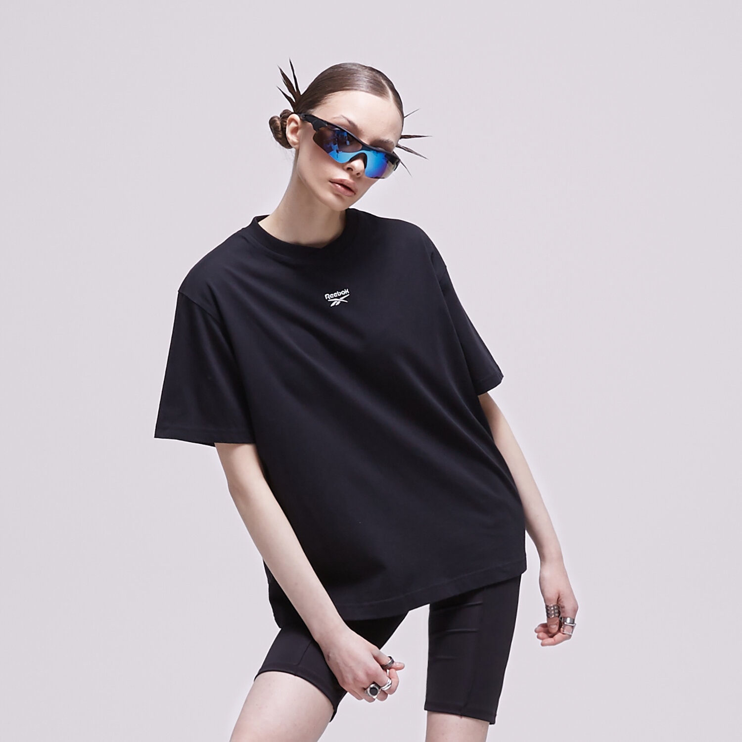 Damen T-Shirt REEBOK T-SHIRT CL AE RELAXED FIT TEE HS4722 Schwarz