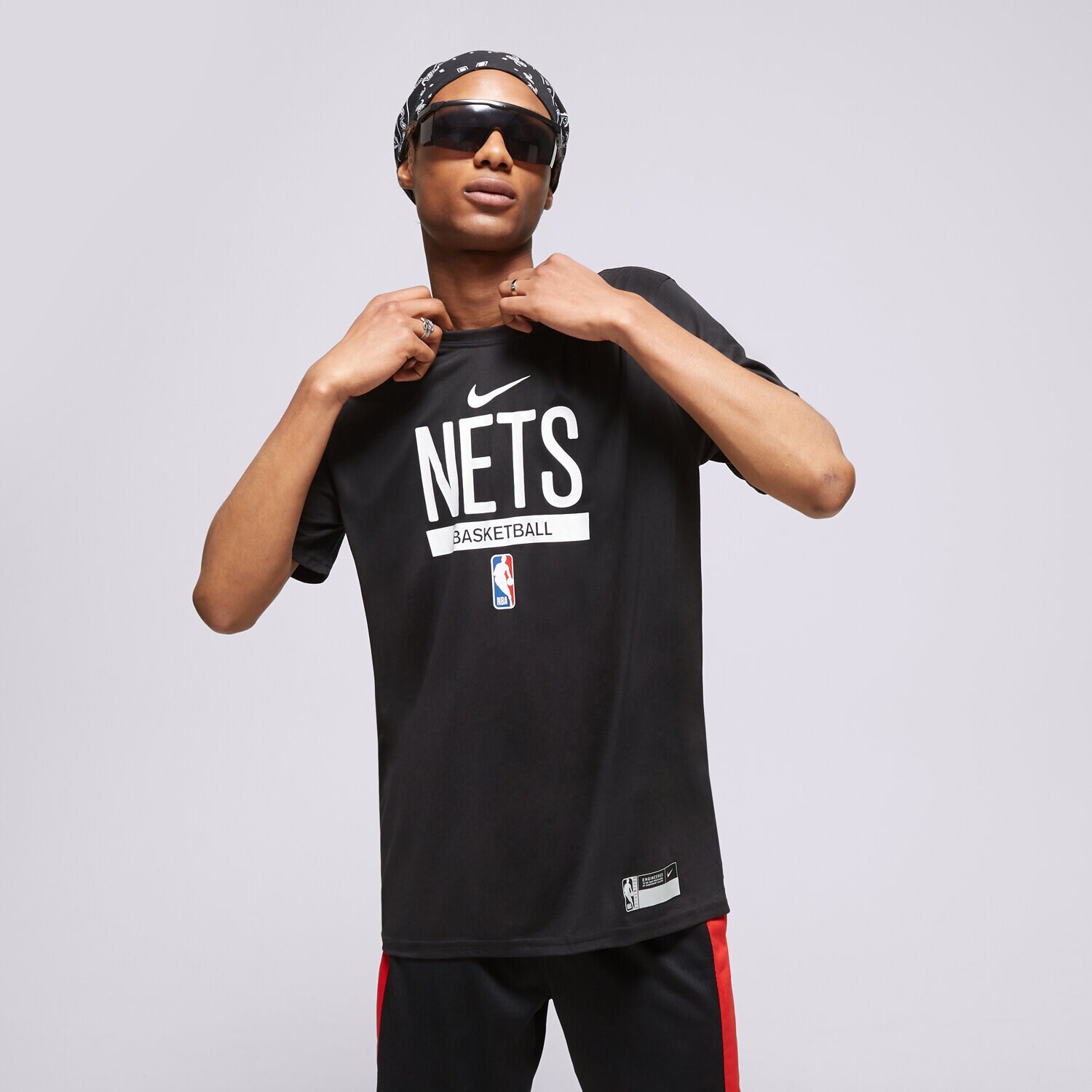 Herren T-Shirt NIKE T SHIRT BROOKLYN NETS DR6451-010 Schwarz