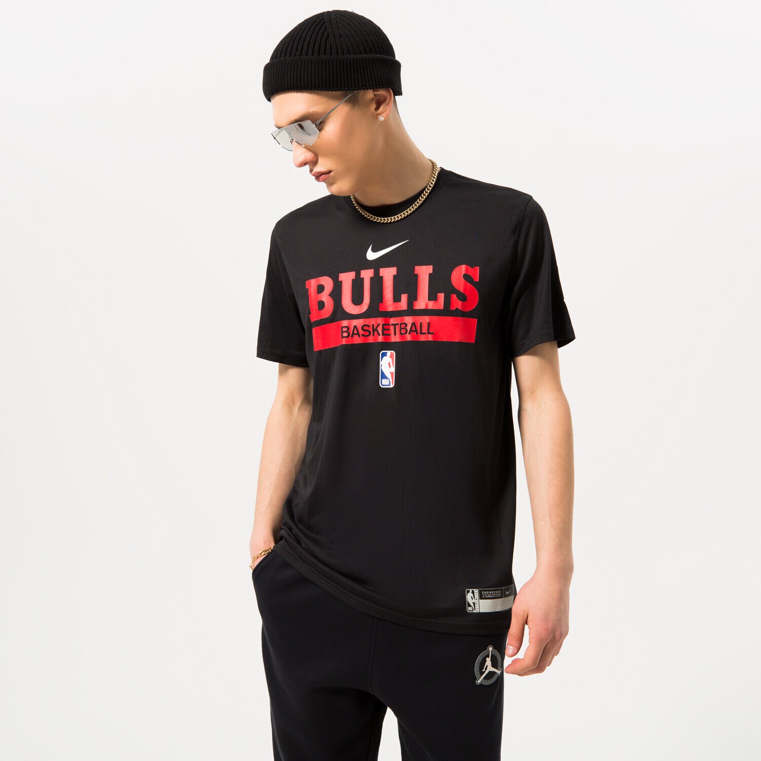 Herren T-Shirt NIKE T SHIRT CHICAGO BULLS DR6456-010 Schwarz