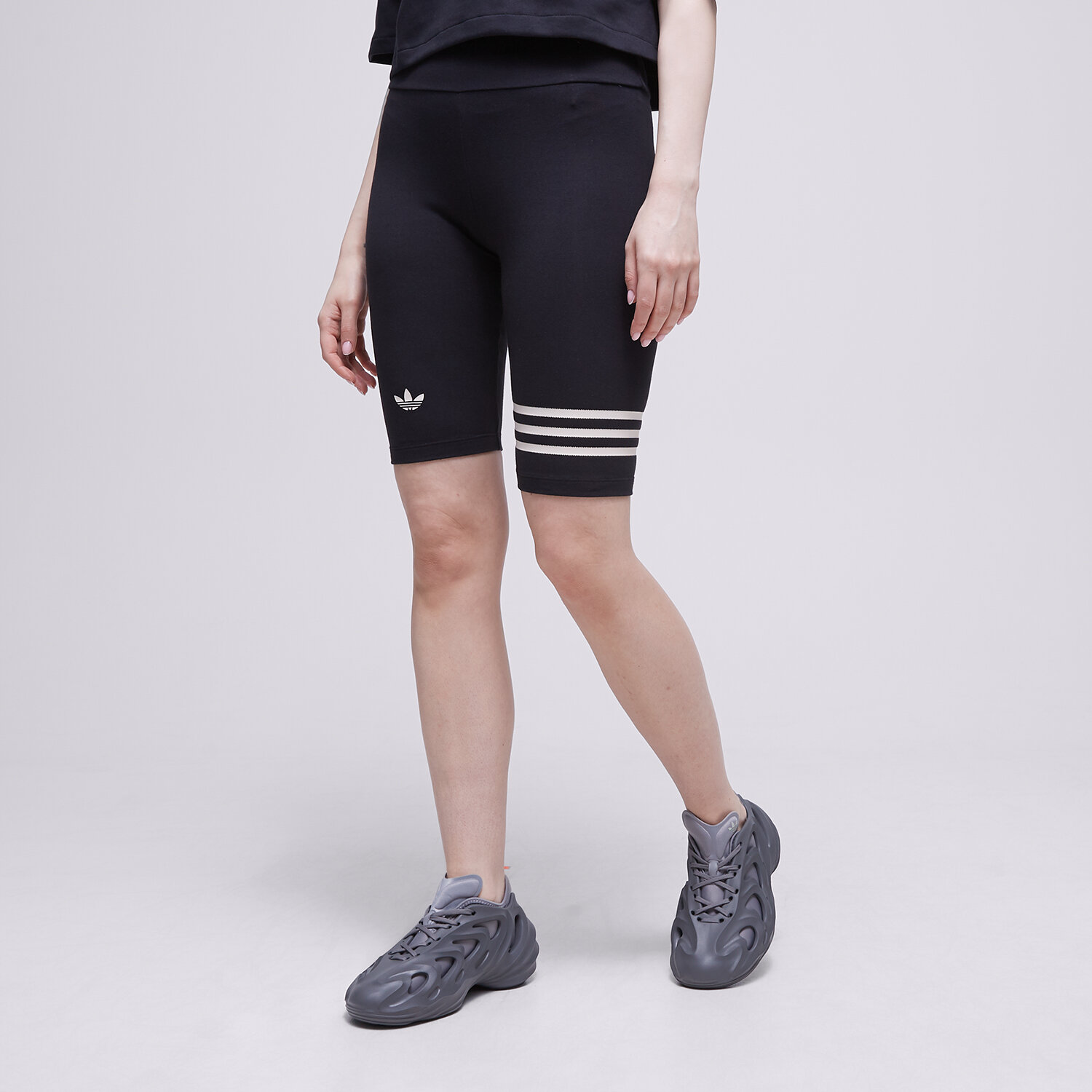 Damen Shorts ADIDAS SHORTS BIKE LEGGINGS IB7325 Schwarz