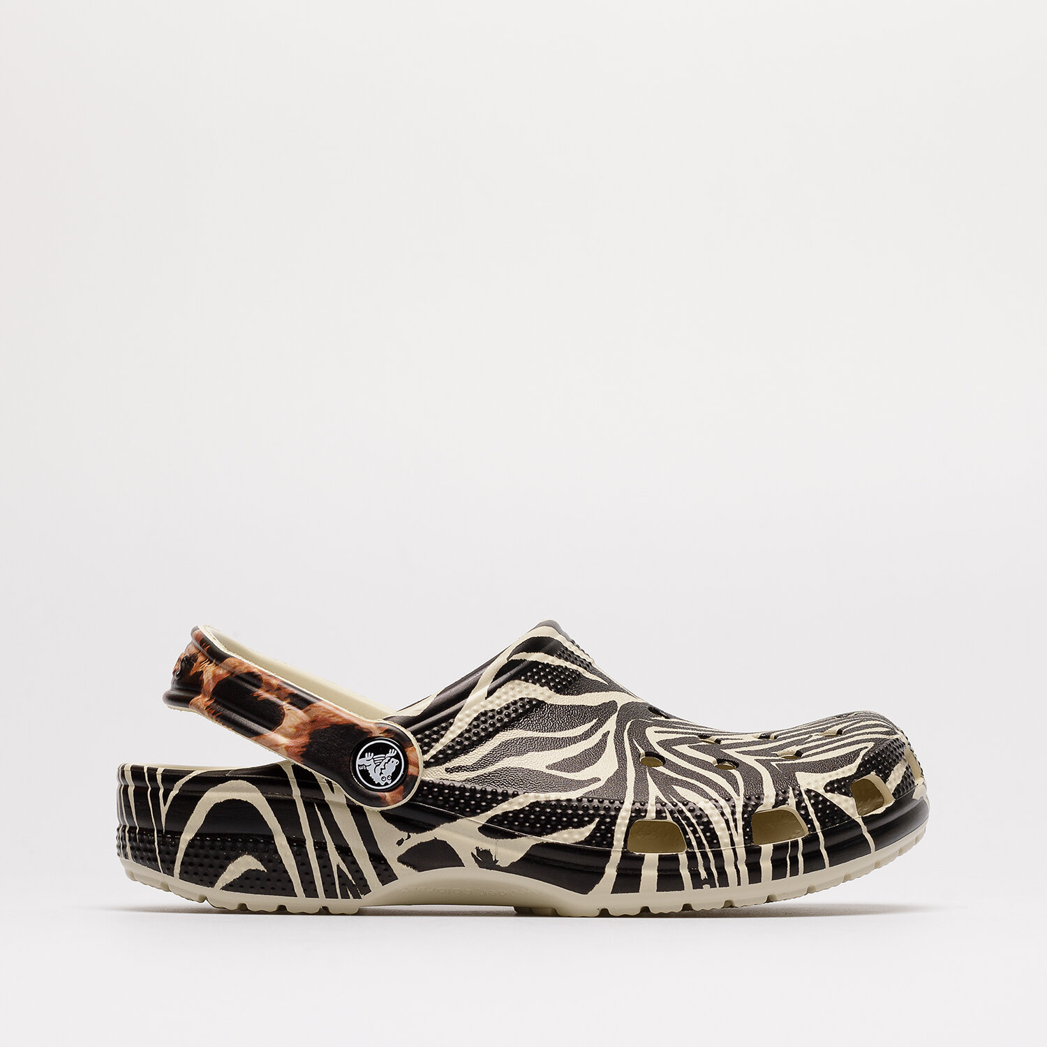 Damen Sandalen CROCS ANIMAL REMIX 207840-BMA Braun