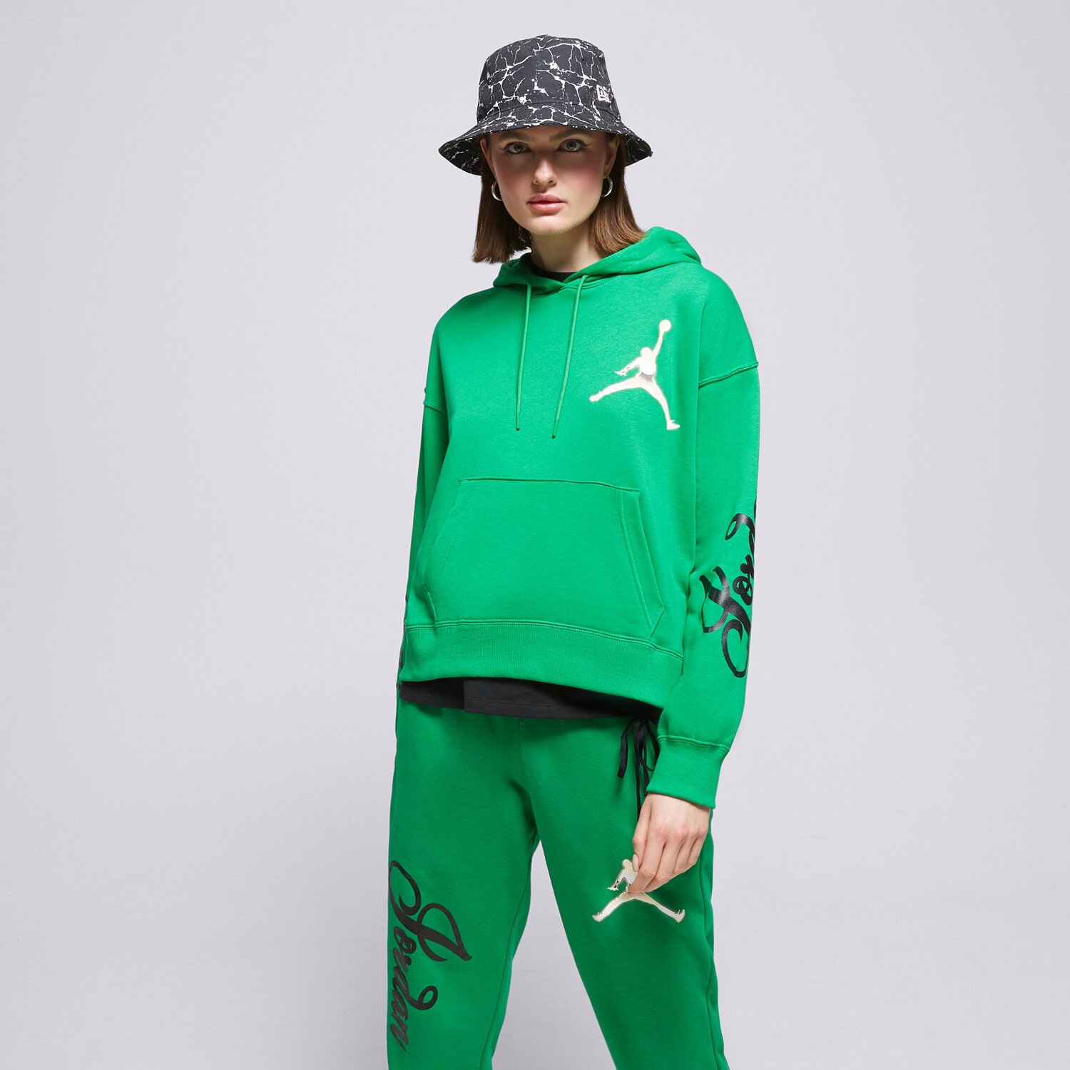 Damen JORDAN SWEATSHIRT W J BRKLN FT GFX PO DZ3378-310 Grün