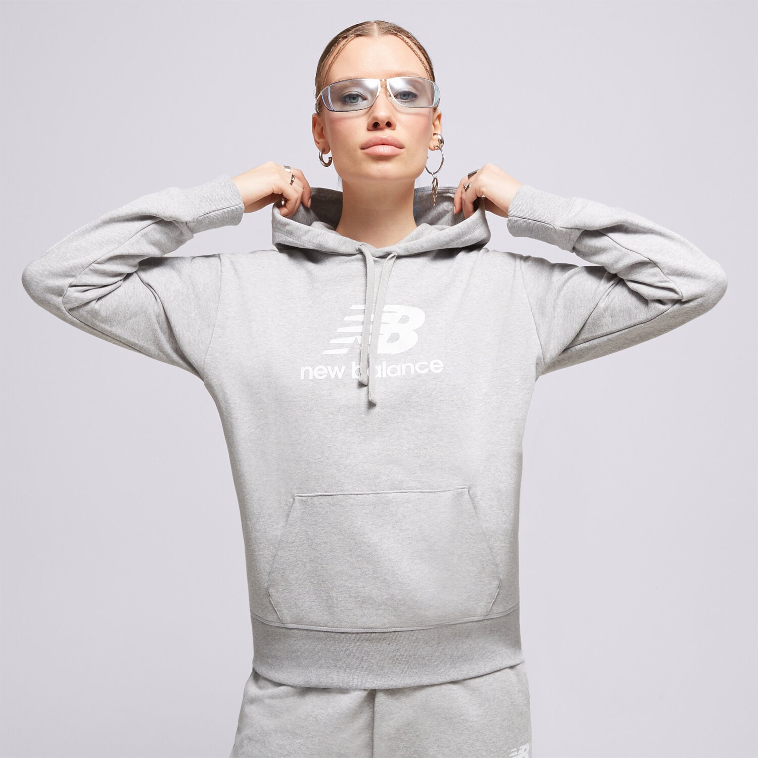 Damen NEW BALANCE HOODIE NB ESSENTIALS WT31533AG Grau