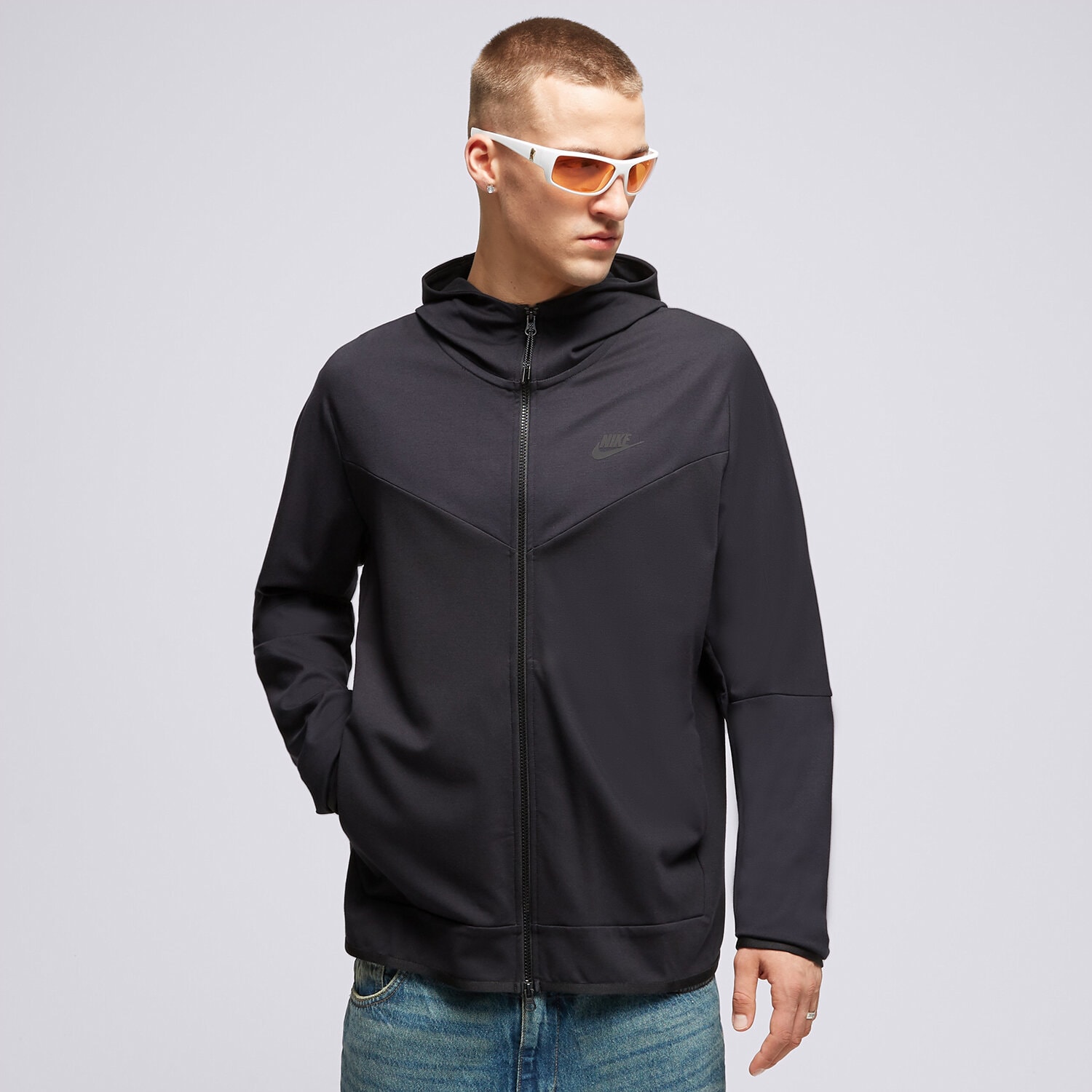 Herren NIKE SWEATSHIRT MIT REIßVERSCHLUSS   Z KAPTUREM TECH FZ LIGH DX0822-010 Schwarz
