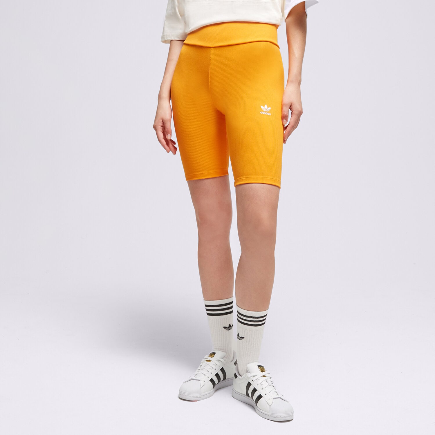 Damen Shorts ADIDAS SHORTS HF7483 HF7483 Orange