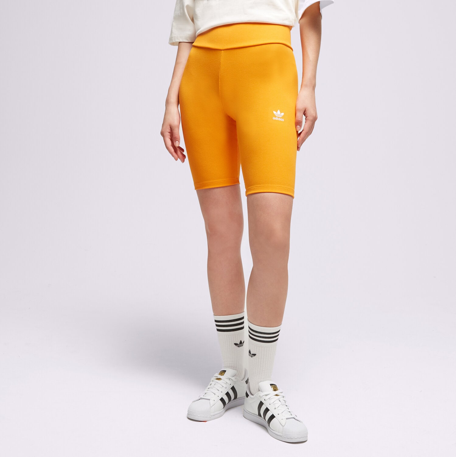 Damen Shorts ADIDAS SHORTS HF7483 HF7483 Orange