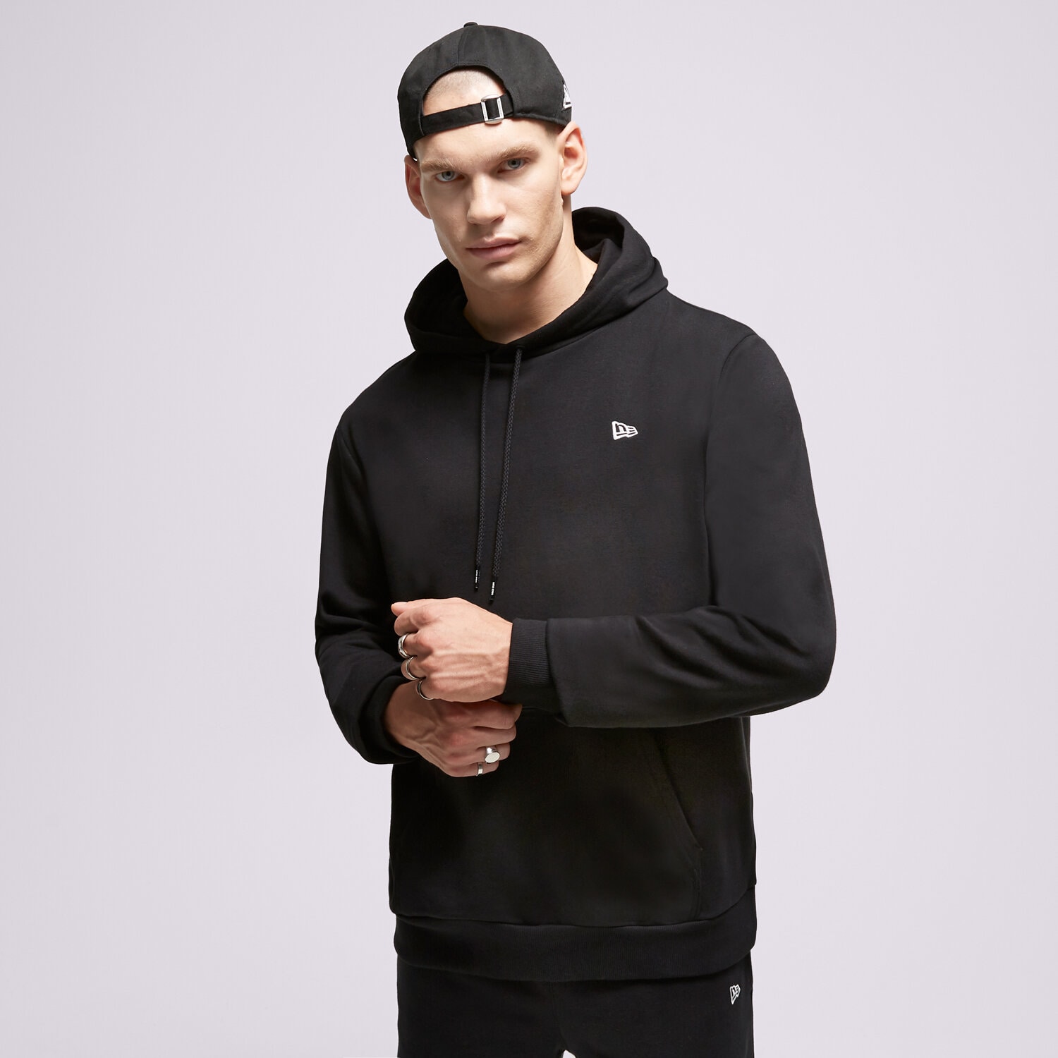 Herren NEW ERA HOODIE NE ESSENTLS NONE 60416735 Schwarz