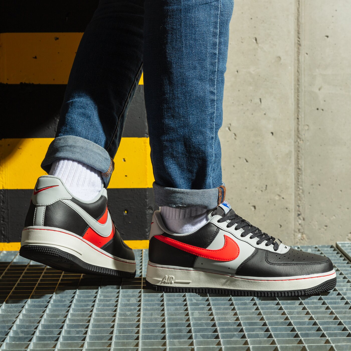 sizeer nike air force 1 lv8
