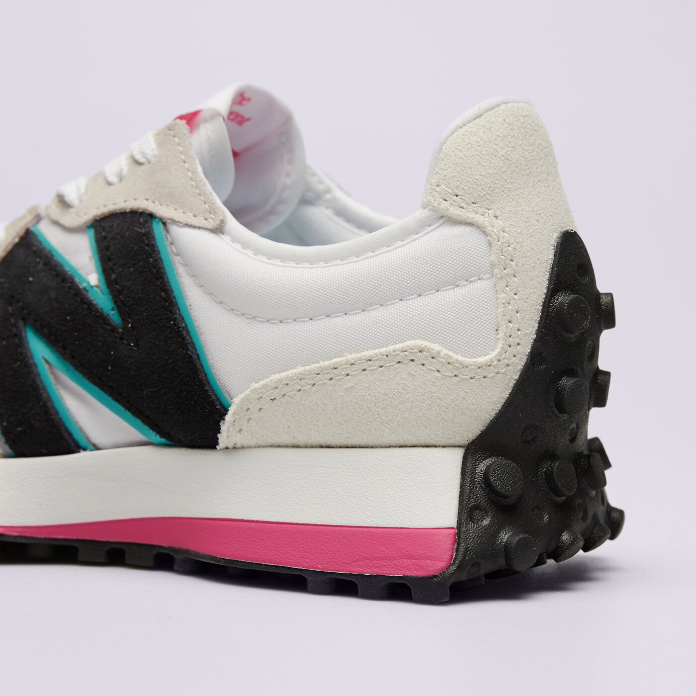 NEW BALANCE 327 WS327NA | kremowy | 104,99 EUR | Sneaker | Sizeer.de