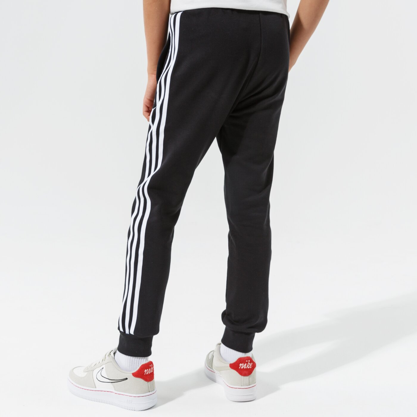 ADIDAS HOSE TREFOIL PANTS U DV2872 | SCHWARZ | 39,99 € | Hosen | ✪  Sizeer.de ✪