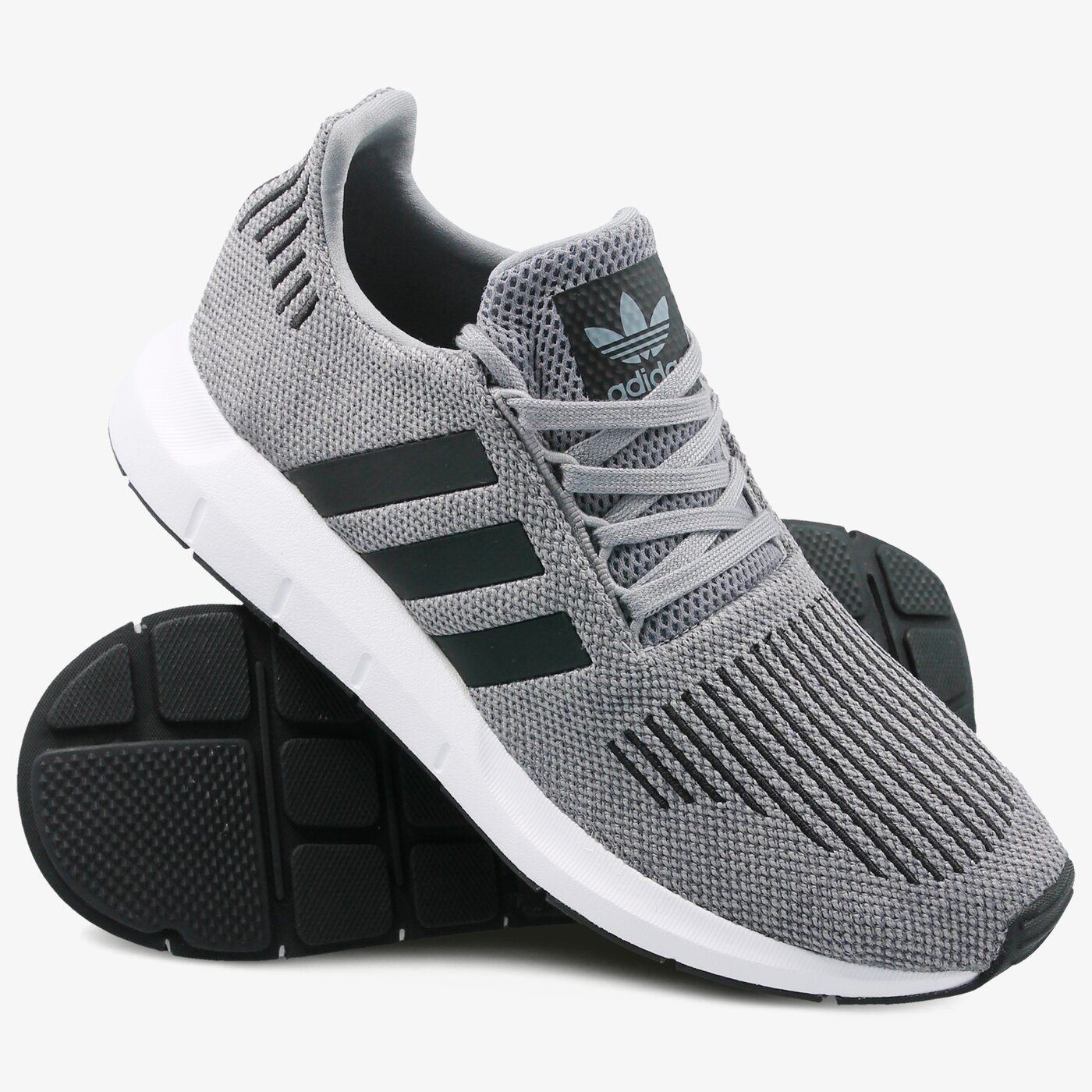 adidas run swift sneaker