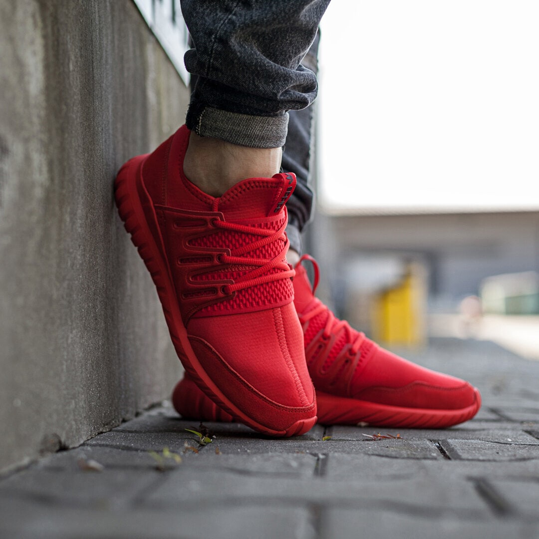 ADIDAS TUBULAR RADIAL