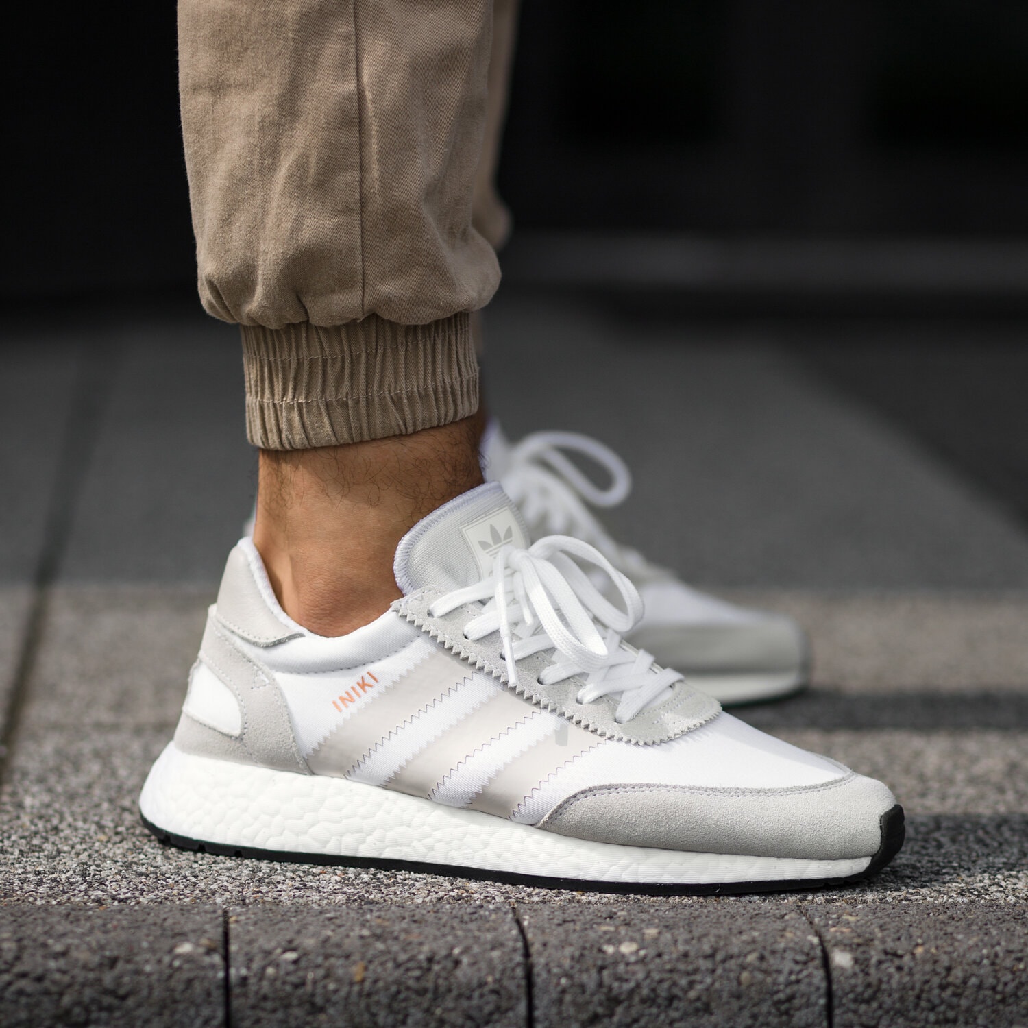 Adidas iniki weiß herren on sale