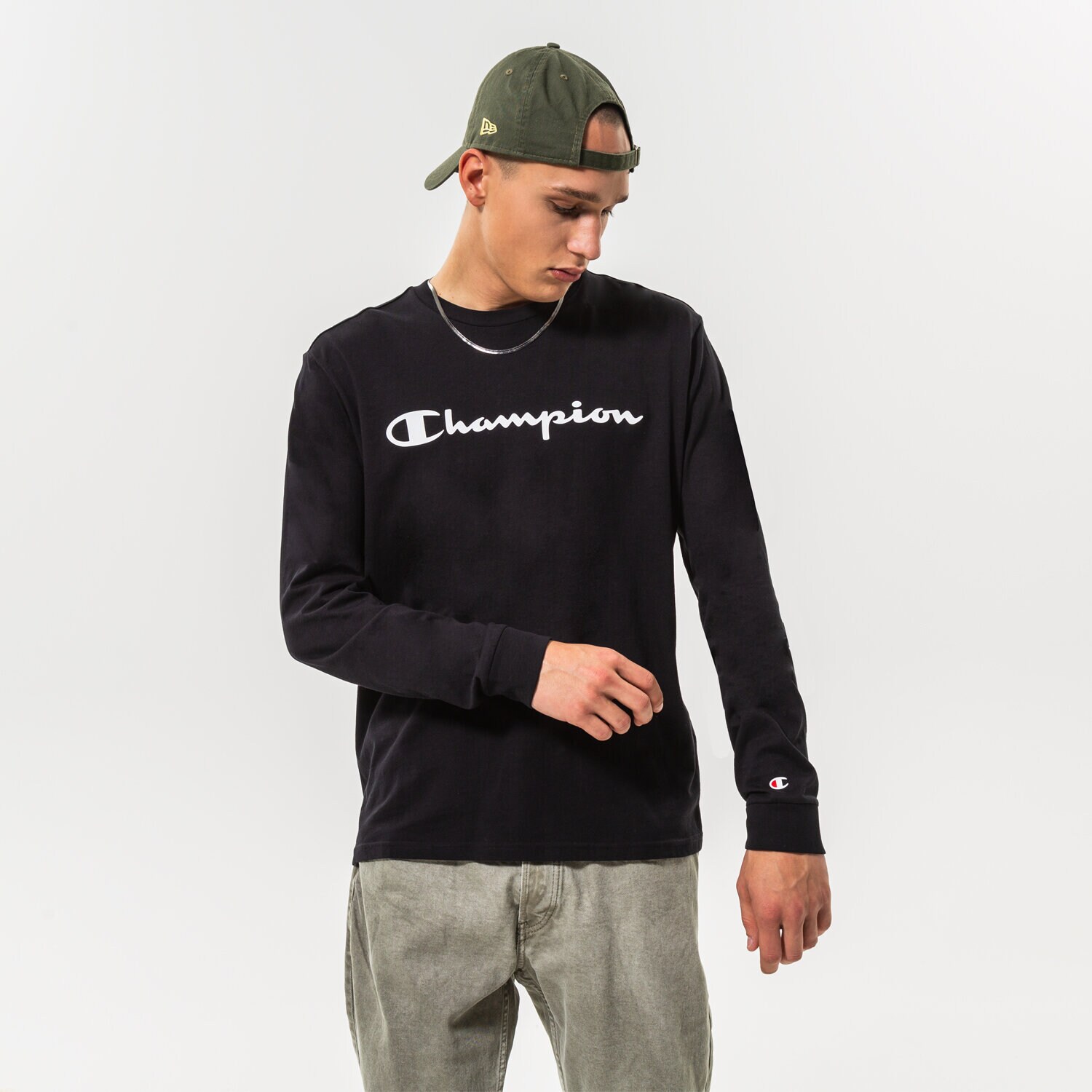 CHAMPION T SHIRT CREWNECK LONG SLEEVE T SHIRT Schwarz 218285KK001 Sizeer