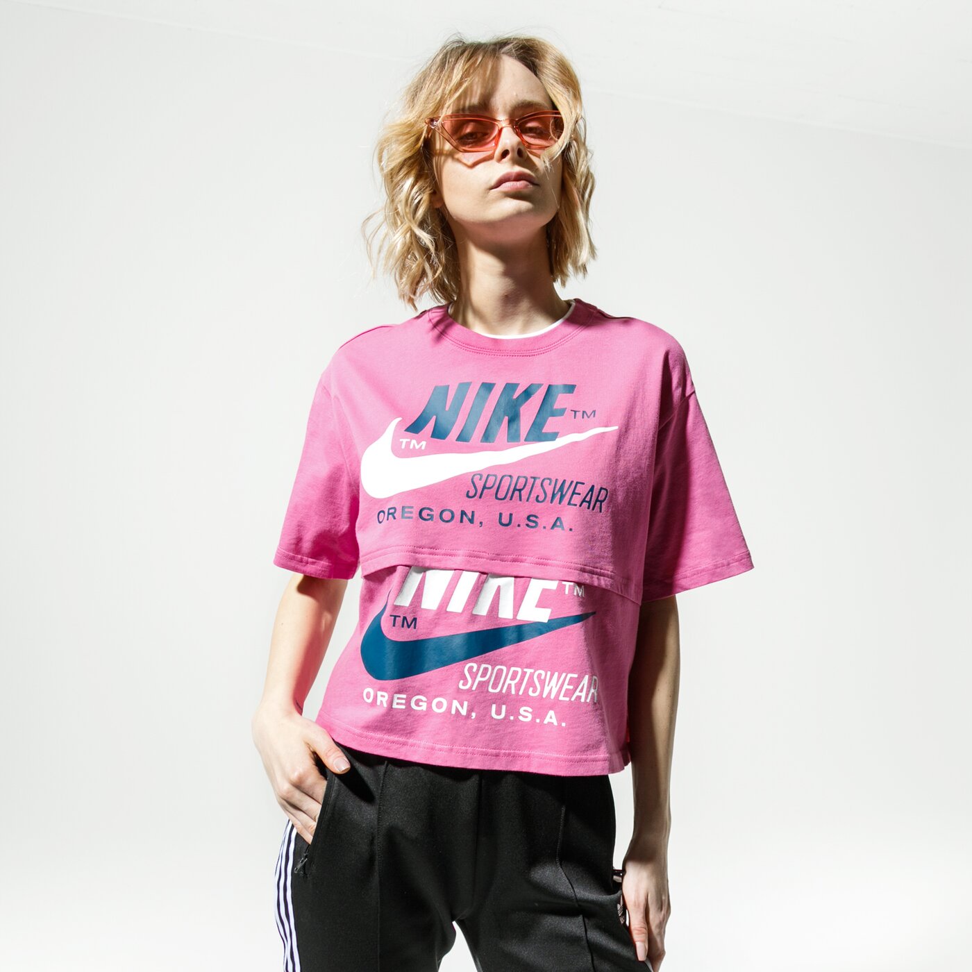 Nike WMNS NSW ICON CLASH SS TOP CJ2040-091 - the Sneakermeister –  Jednostavna webshop kupovina